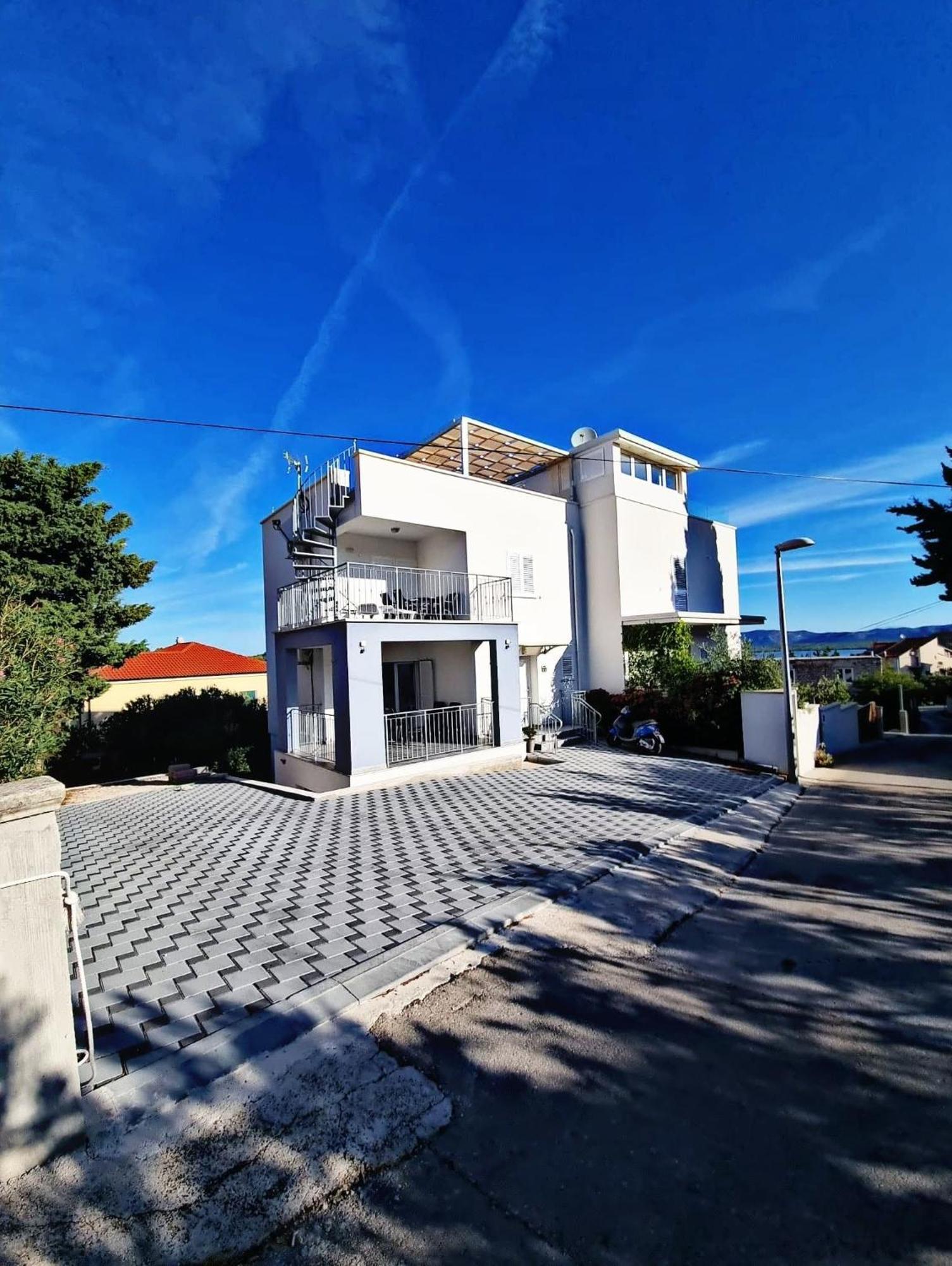 Matoc Apartments Муртер Екстериор снимка